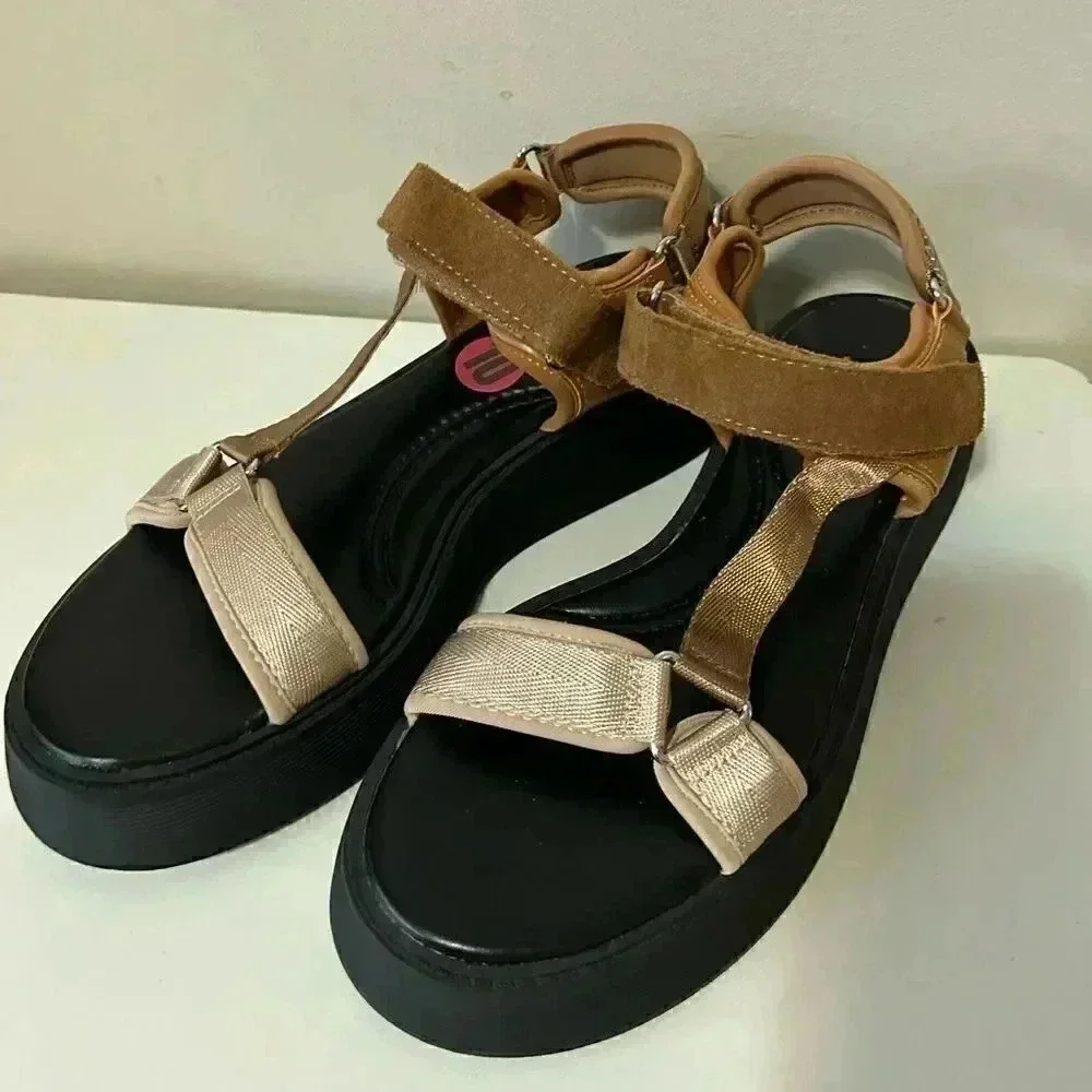 NWT ZARA LEATHER LUG  SOLE STRAPPY SANDAL 40 - Picture 3 of 5